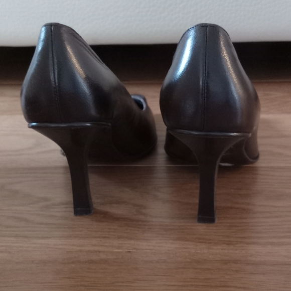 Leather shoes - Picture 2 of 5